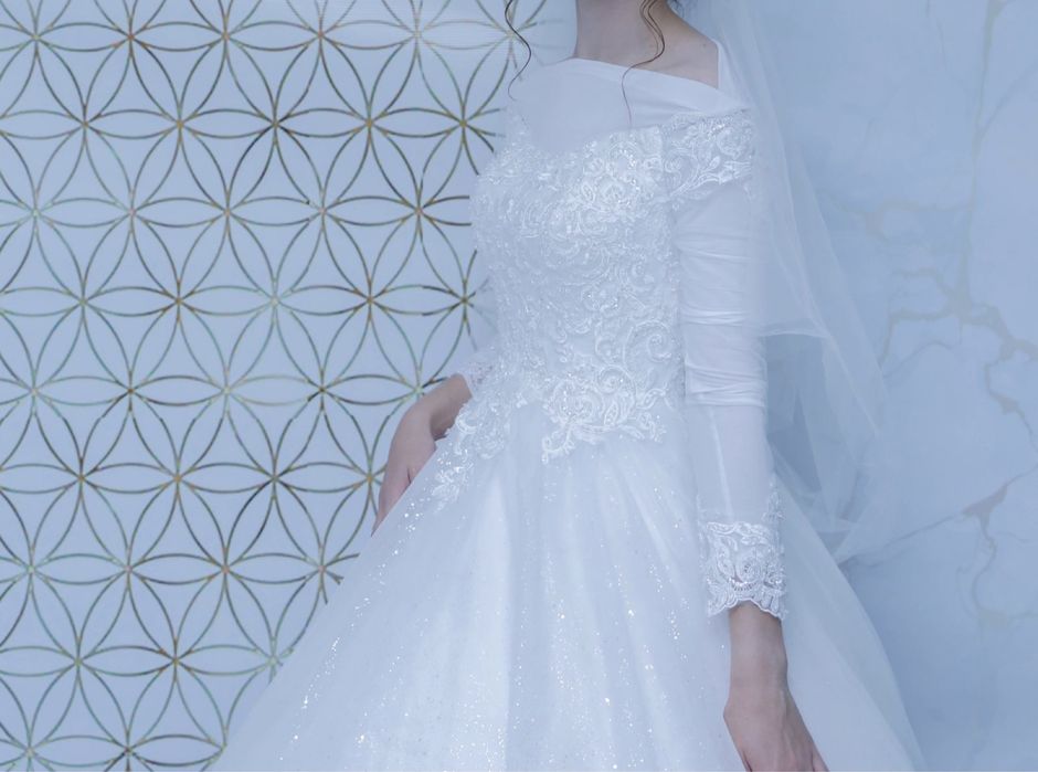 Свадебное платье сатылады 50.000