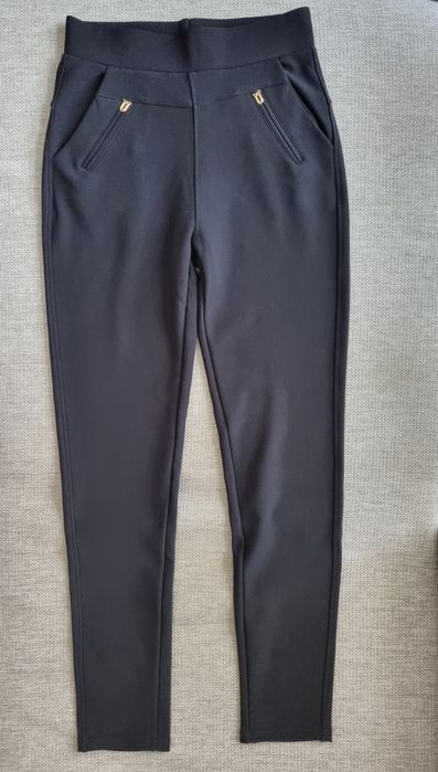 Нов клин, XS/S номер, плътен