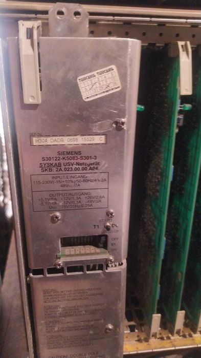 Офисная АТС Hicom 130