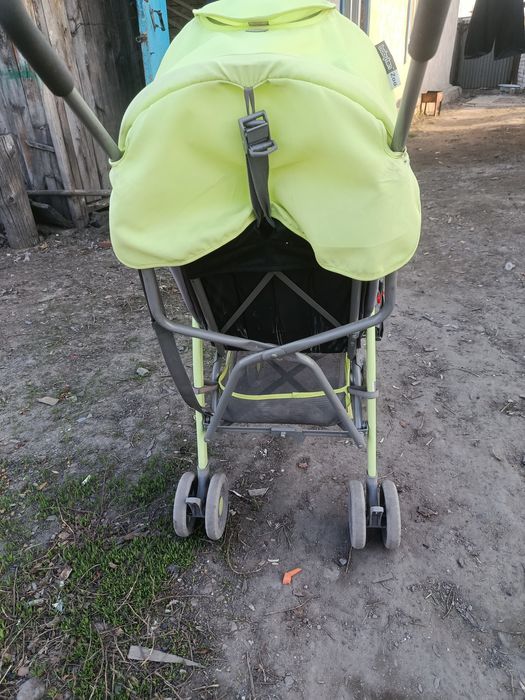 Продам прогулочную коляску