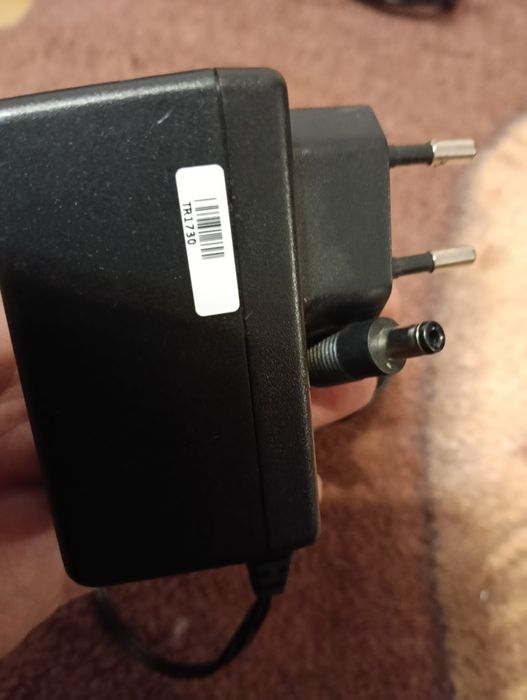 Adaptor AC/DC MW Power,Model EA 1017A2