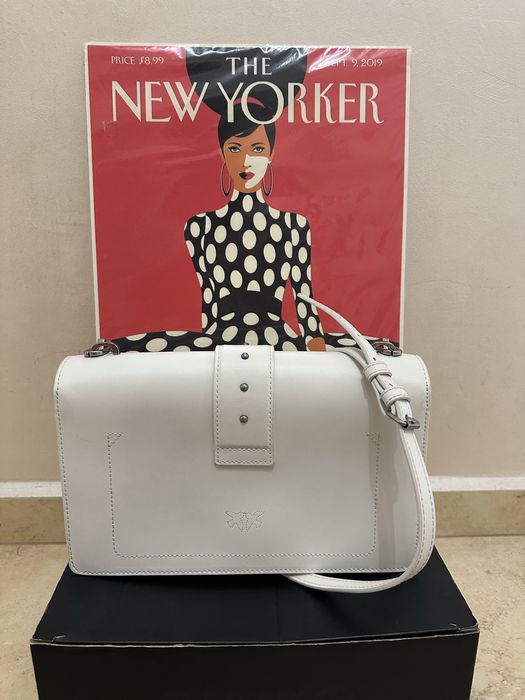 Дамска чатна Pinko