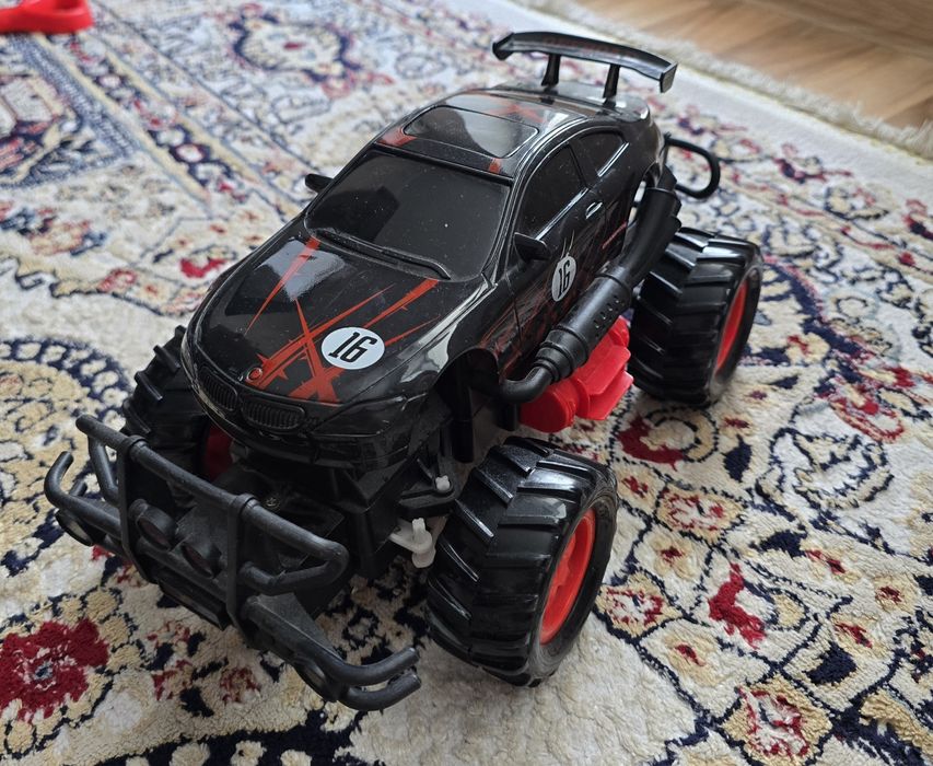 Машину на пульт управления