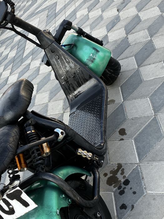 Vând scuter electric în stare bună