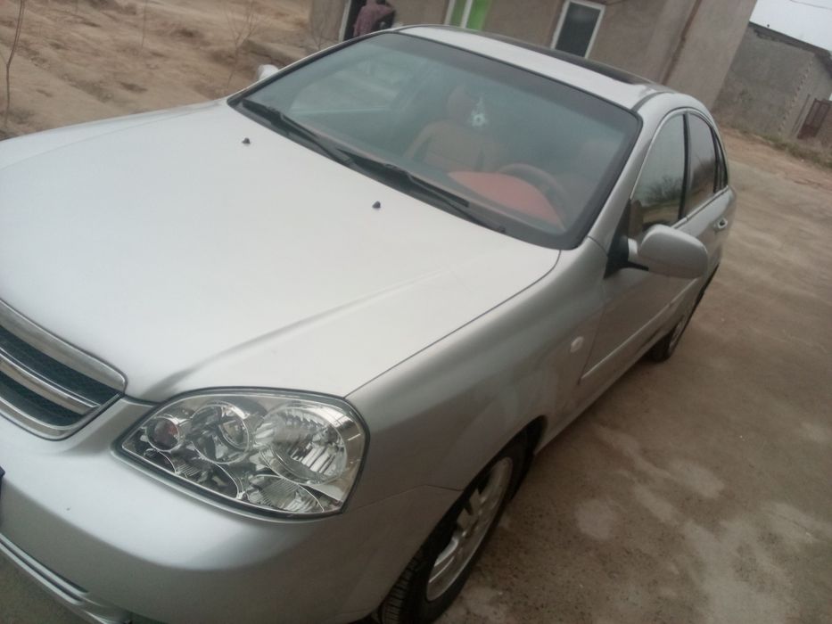 Lasetti avtomat sotiladi