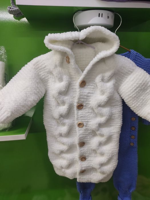 Продам вязанные изделия