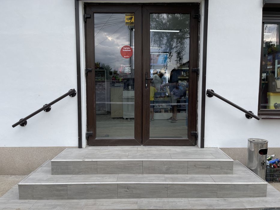 Spatiu comercial