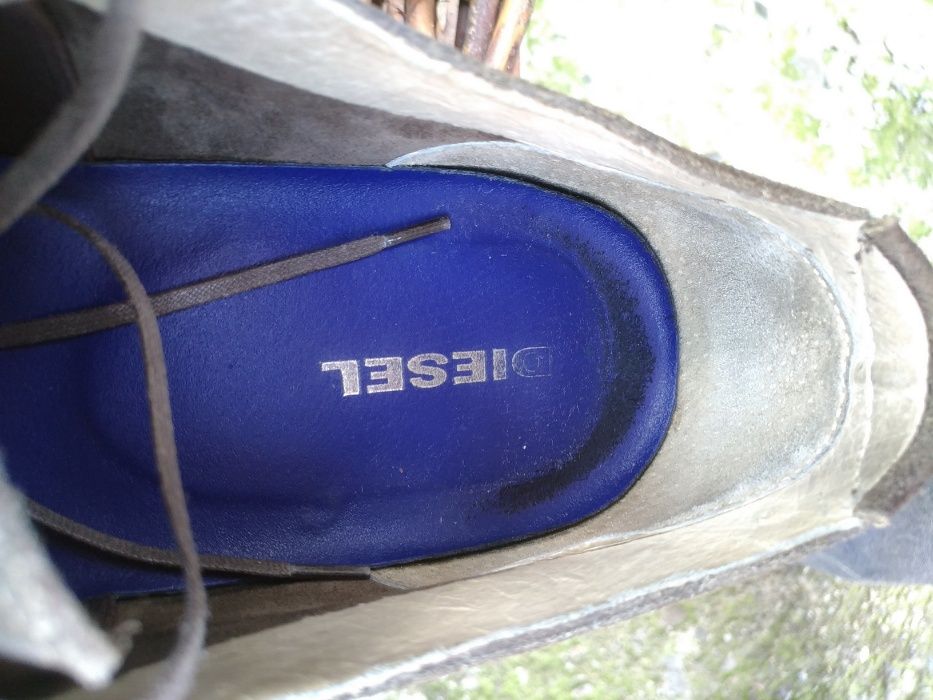 Pantofi Diesel eleganti piele intoarsa, ca si Noi , pret magazin 255 €