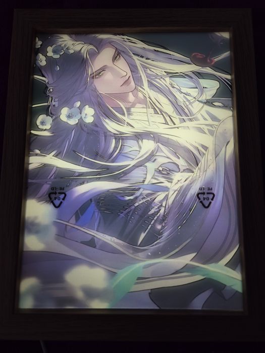 Светильник новый