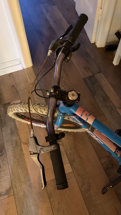 Bicicleta Cube 20”