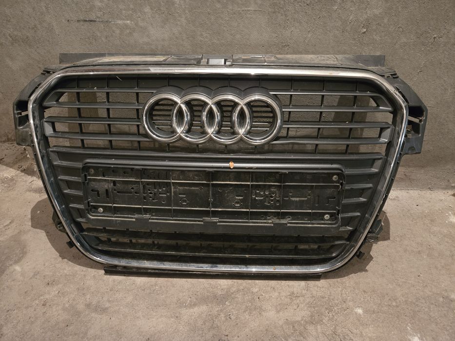 Решетка Ауди A1  Audi A1 2010г-2015г