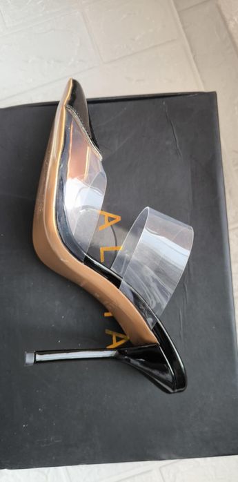 Дамски сандали на висок так Alaia 38