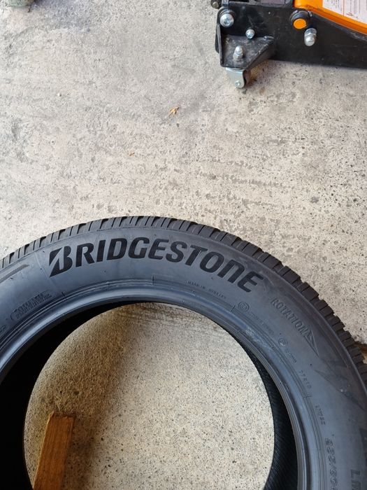 4 anvelope iarna BRIDGESTONE 235/60/18 DOT 2019 PRET PER BUCATA