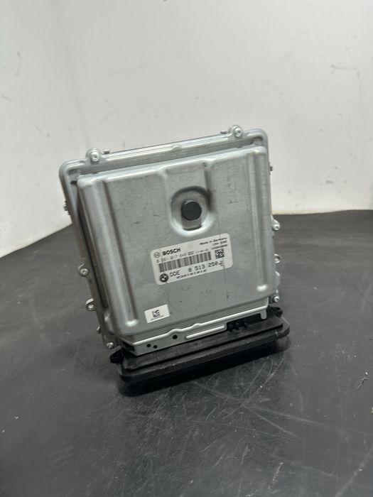 Calculator ECU BMW Seria 5 F10 F11 520d  F30 F25 | 8513250