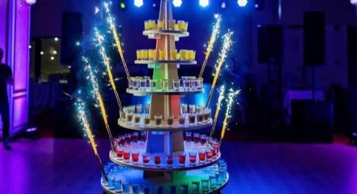 Cabina foto-Platforma video-fum greu-tort de shot-uri