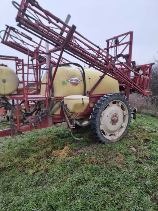 Hardi 2400 litri 18 m Metru