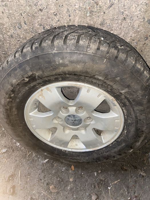 Шина на 265/70/R16