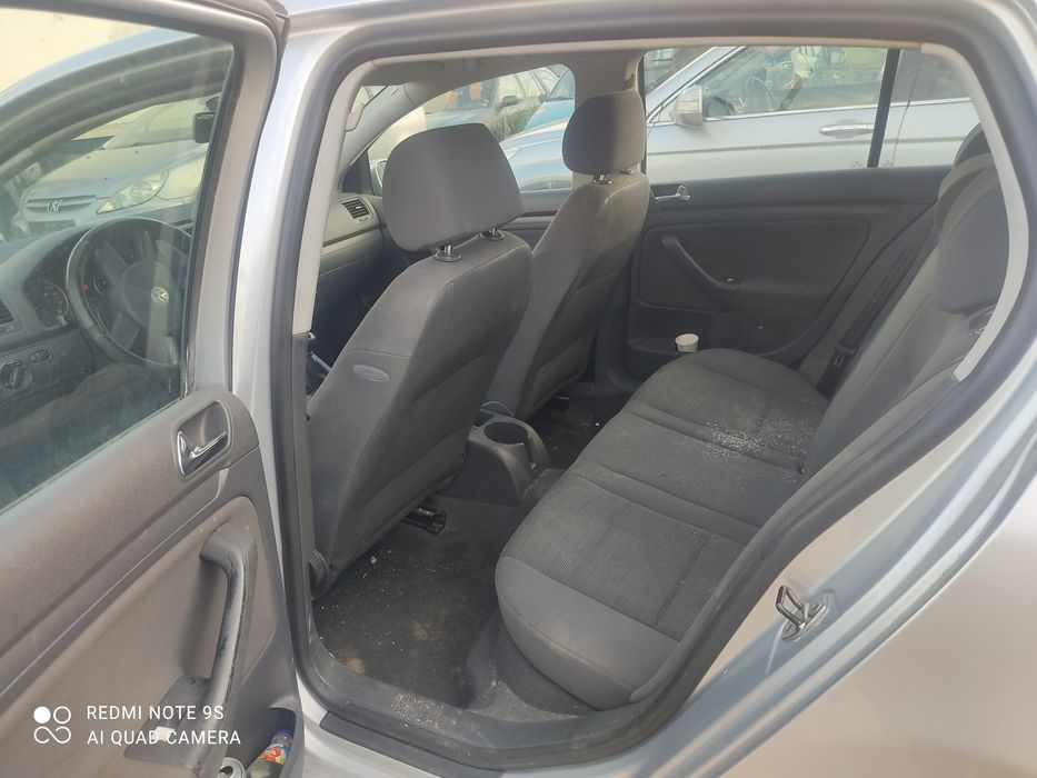 Фолксваген голф5 на части.