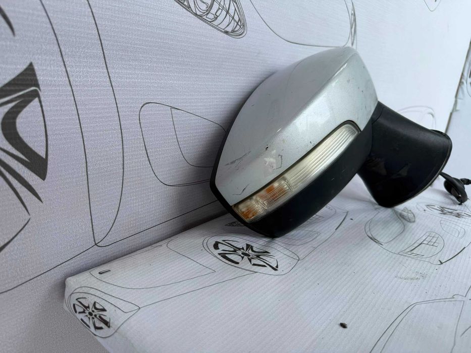 Oglindă Dreapta 4 PINI Ford EcoSport BK 2016 / 2013-2017 / Cod OEM CN15-17682-DH (5C2)