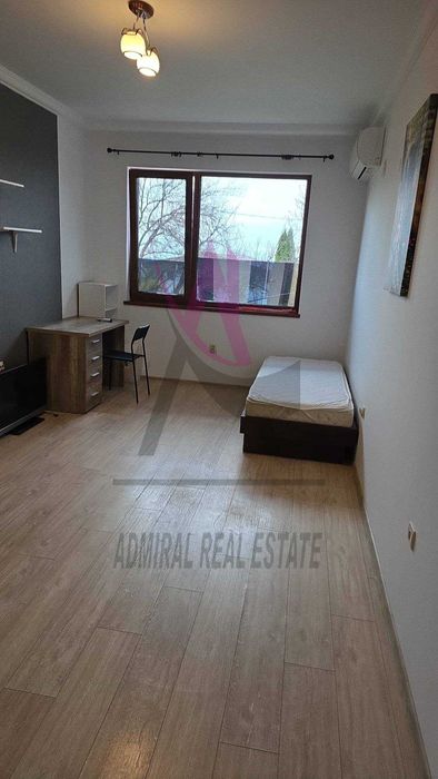 Самостоятелна къща -Сотира