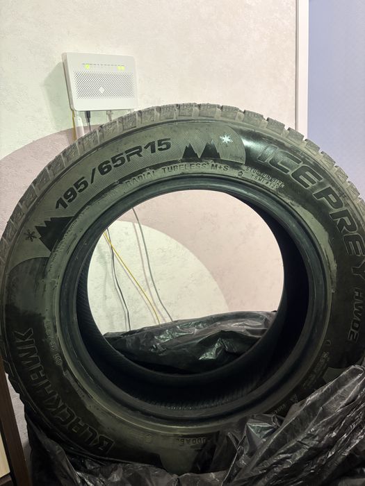 Продам зимные шины