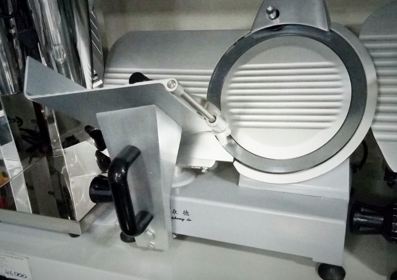 Слайсер. Ломтерезка.