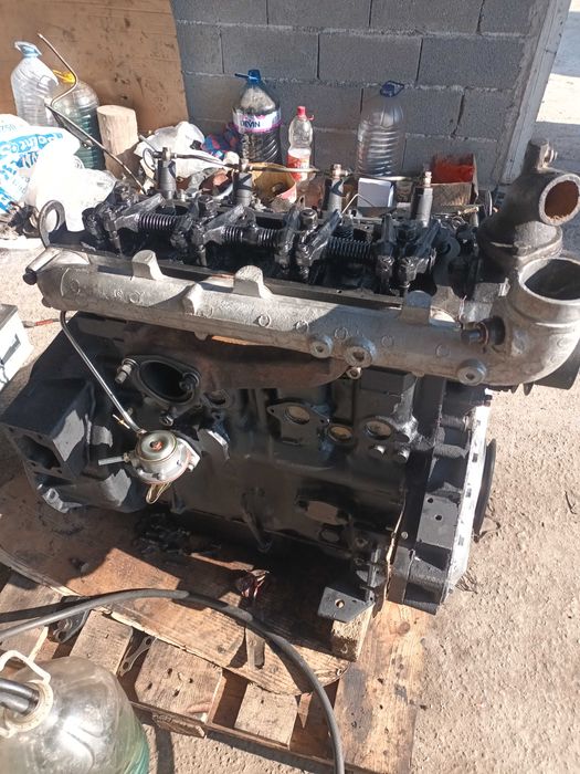 Продавам отремонтирани двигатели "Перкинс" Д3900 за мотокар!