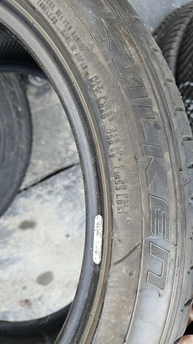 Гуми 235 45 18 фалкен