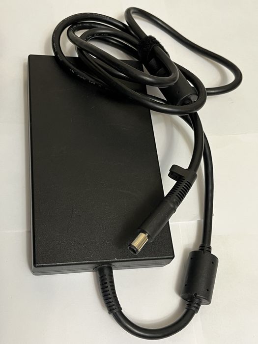 alimentator incarcator HP 200w 19.5v 10.3A mufa 7.4/5mm cu pin