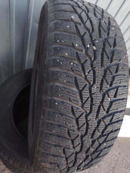 Anvelope 205 60 R16 iarna Nokian wrd4
