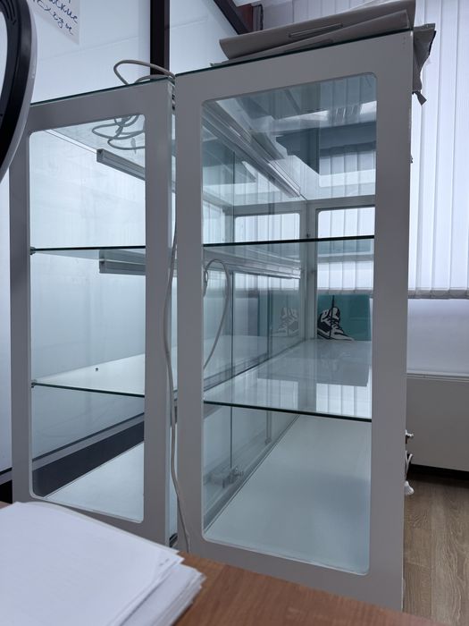 Продаются витрины