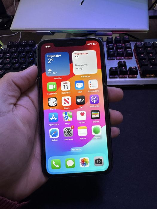 Iphone 11  urganch