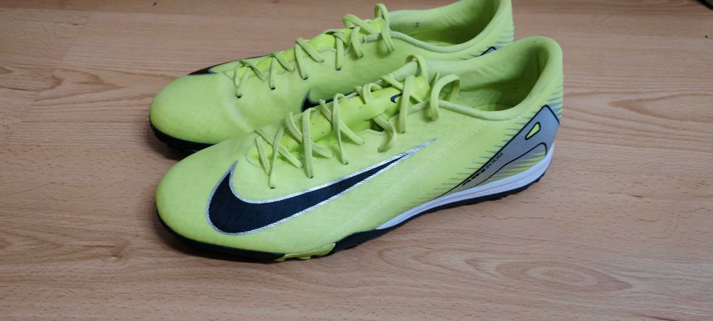 Nike mercurial air zoom 16