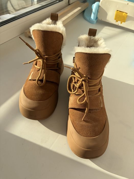 Продам угги натуральные теплые