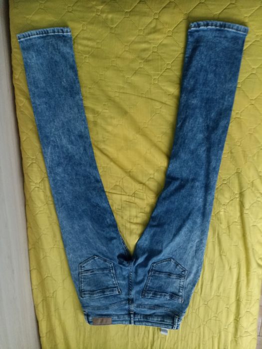 Мъжки дънки Bershka