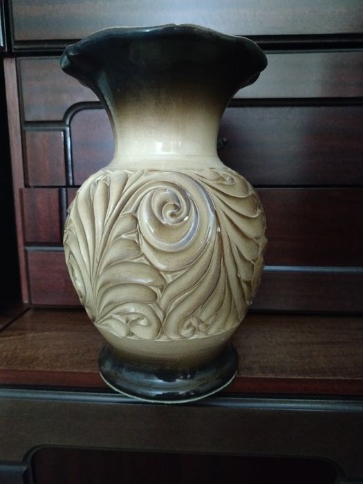 Вазы керамические