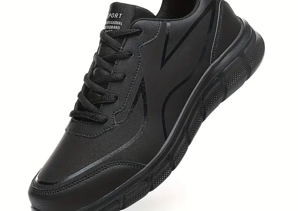 Мужские кроссовки великан