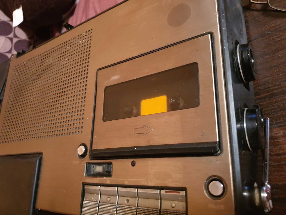 SONY Radio-TV-Casette FX412EP