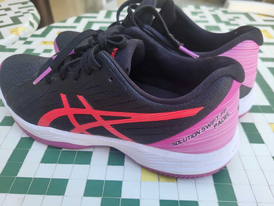 Дамски маратонки Asics