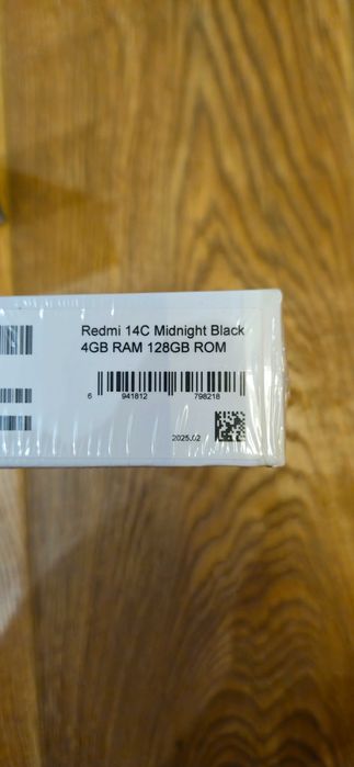 Чисто нов! Неразопакован! Xiaomi Redmi 14C