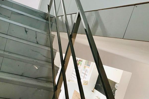 Balustrade Inox Interior și Exterior - Modele Moderne și Durabile