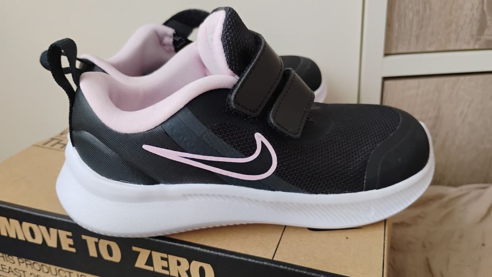 Детски маратонки nike  26