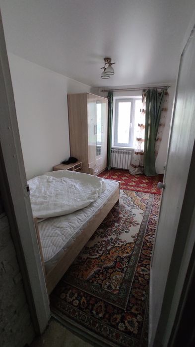 Продам 4-х комнатную квартиру