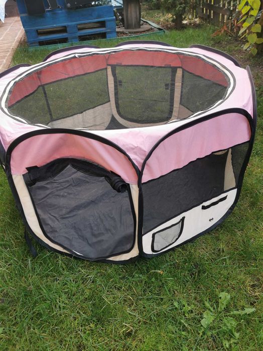 Tarc de joaca acoperit