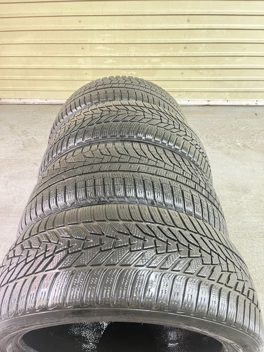 Зимние шины R20 255/40 Хэнкок