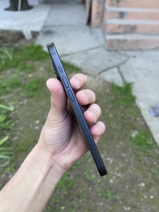 iPhone 15 iDeal Holatda