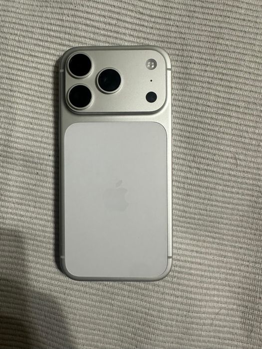 Iphone 17 pro 256gb Отличен!