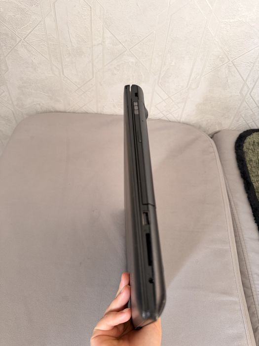 Продам ноутбук Lenovo