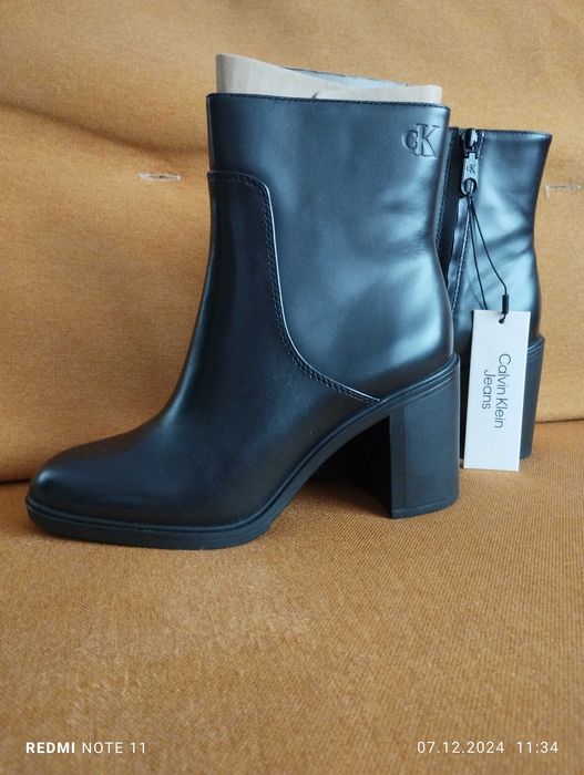 Calvin Klein Jeans