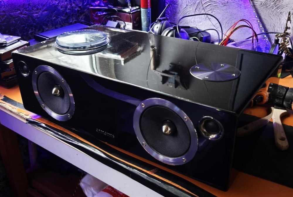 Samsung DA-E750 – хибридна лампова аудио система